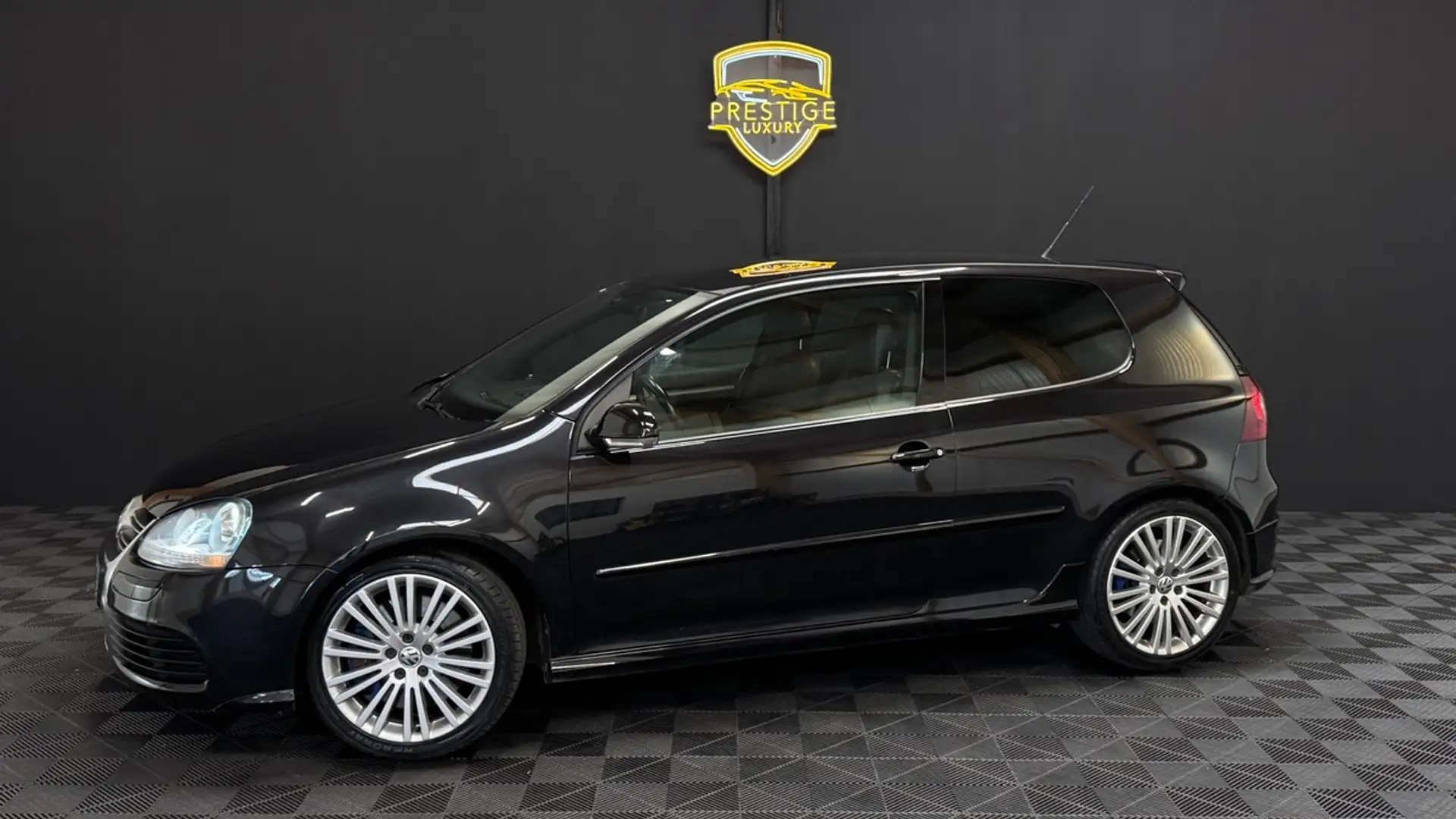 Volkswagen Golf R32 3.2 V6 250 4Motion DSG Negro - 1