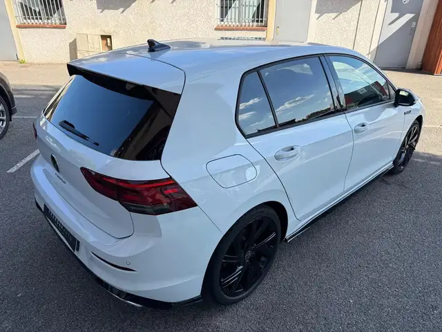 Volkswagen Golf view 5