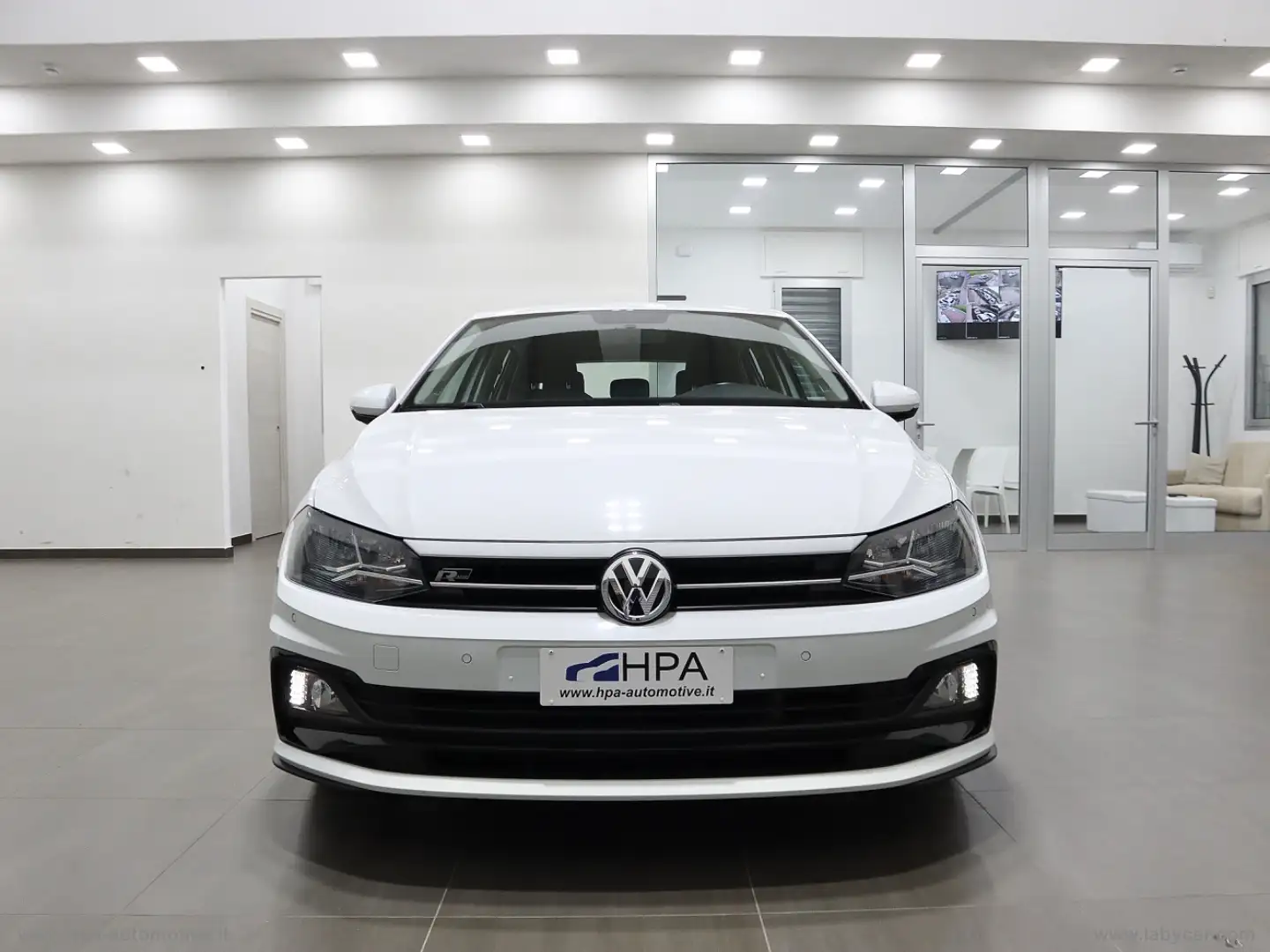 Volkswagen Polo 1.6 TDI 95CV R-LINE NEOPATENTATI Weiß - 2