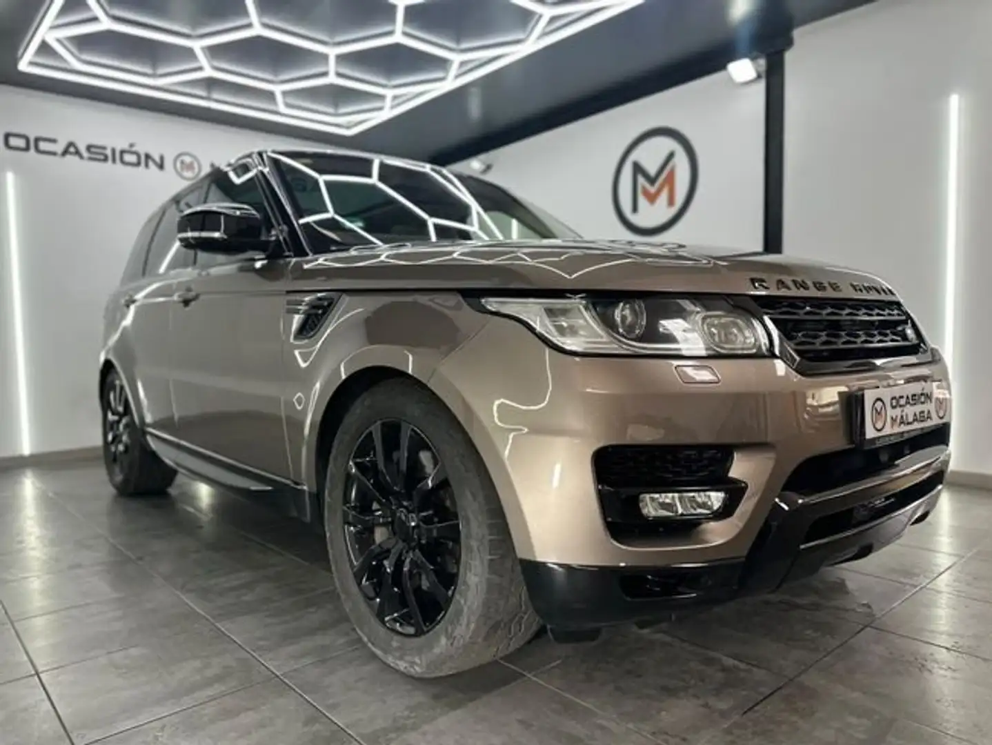Land Rover Range Rover Sport 3.0TDV6 HSE Dynamic Aut. Marrón - 2