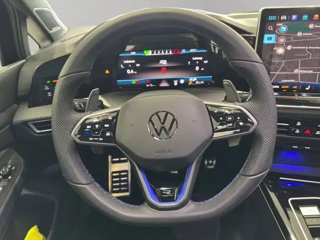 Volkswagen Golf view 9