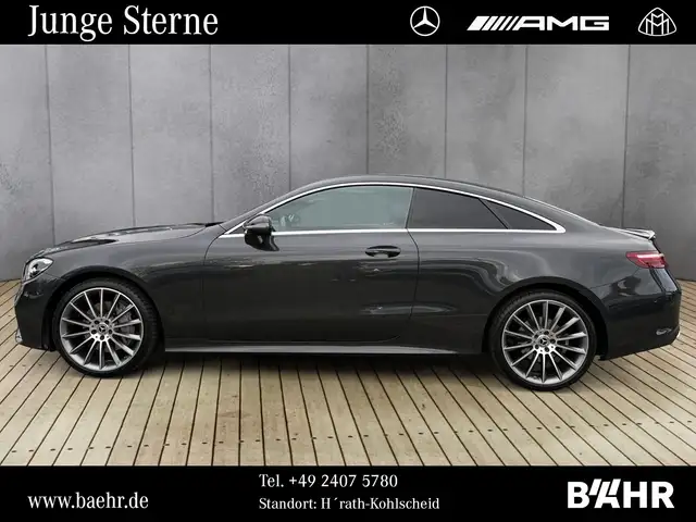 Mercedes-Benz E-Class view 2