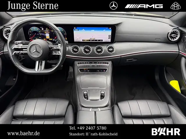 Mercedes-Benz E-Class view 4