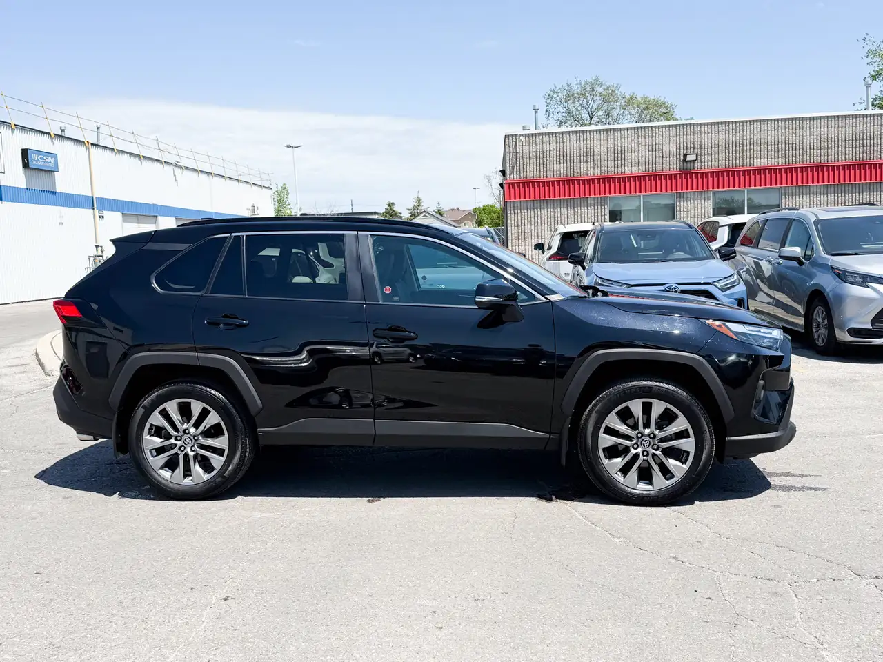 Toyota RAV 4 снимка Toyota RAV 4
