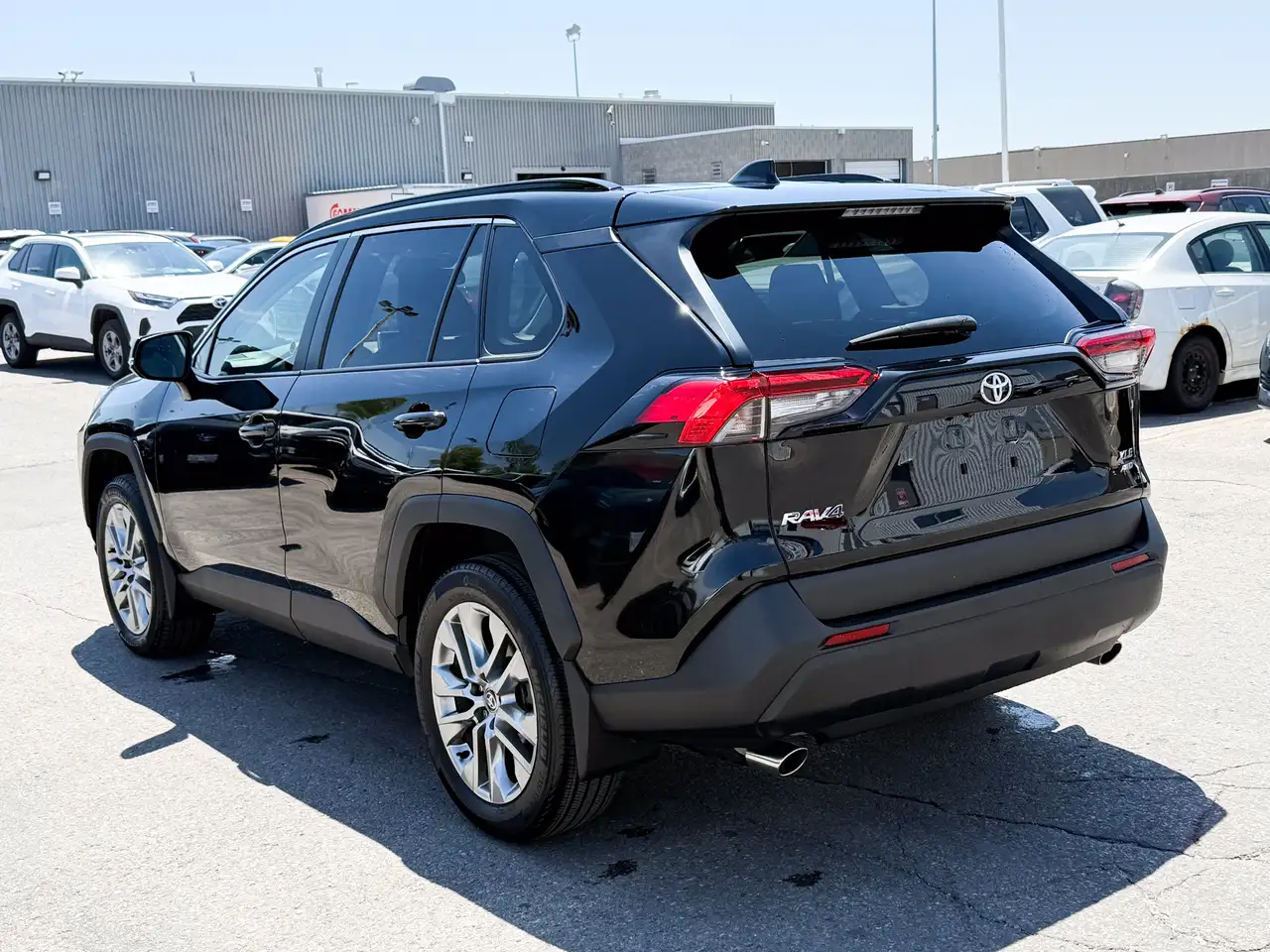 Toyota RAV 4 снимка Toyota RAV 4