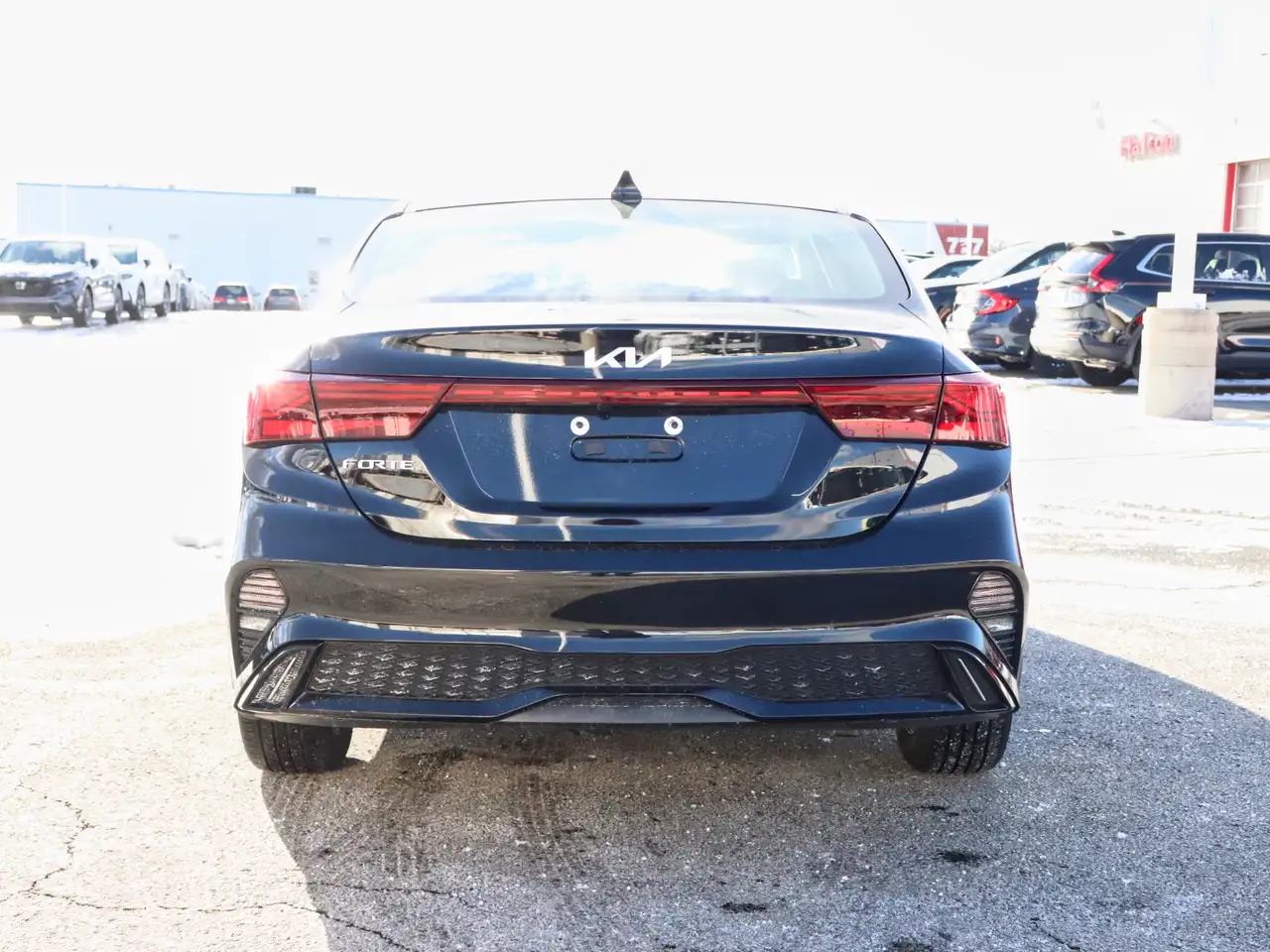 Kia Forte снимка Kia Forte