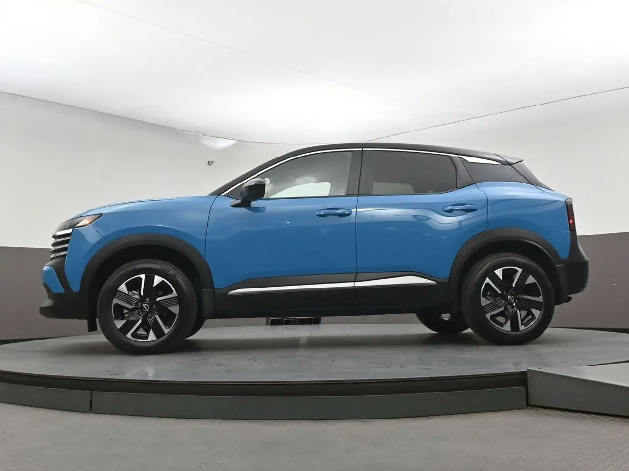 Nissan Kicks photo Nissan Kicks