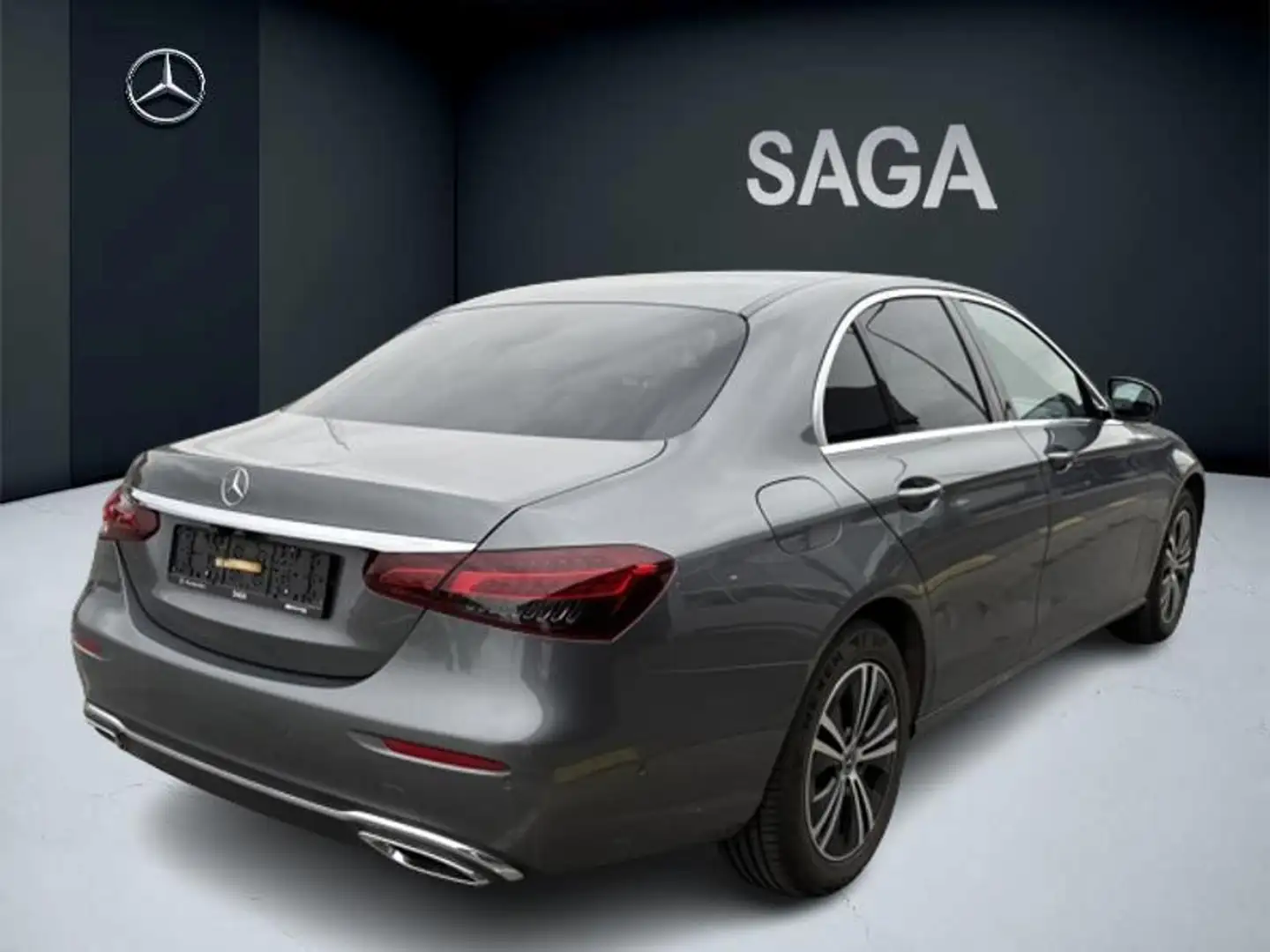 Mercedes-Benz E 200 d berline Luxury Line Grau - 2