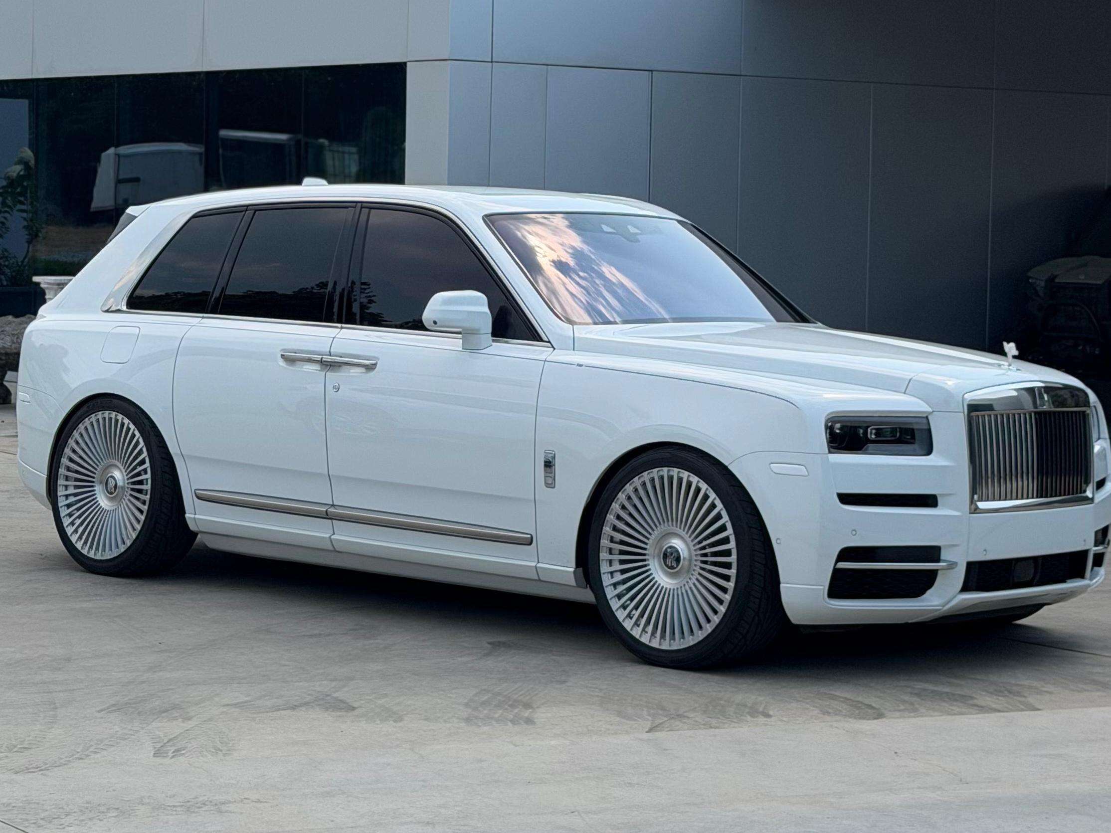 2022 Rolls-Royce Cullinan Perfect Spec