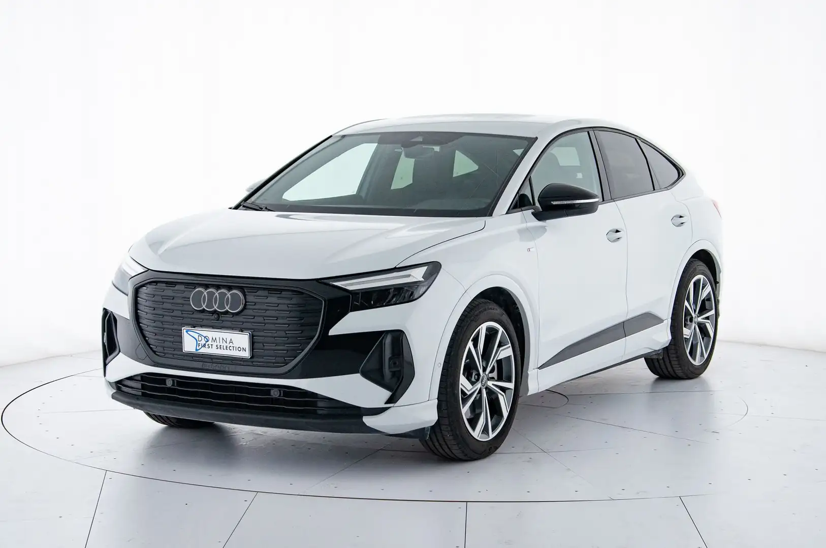 Audi Q4 e-tron Sportback 40 e-tron S line edition Bianco - 1