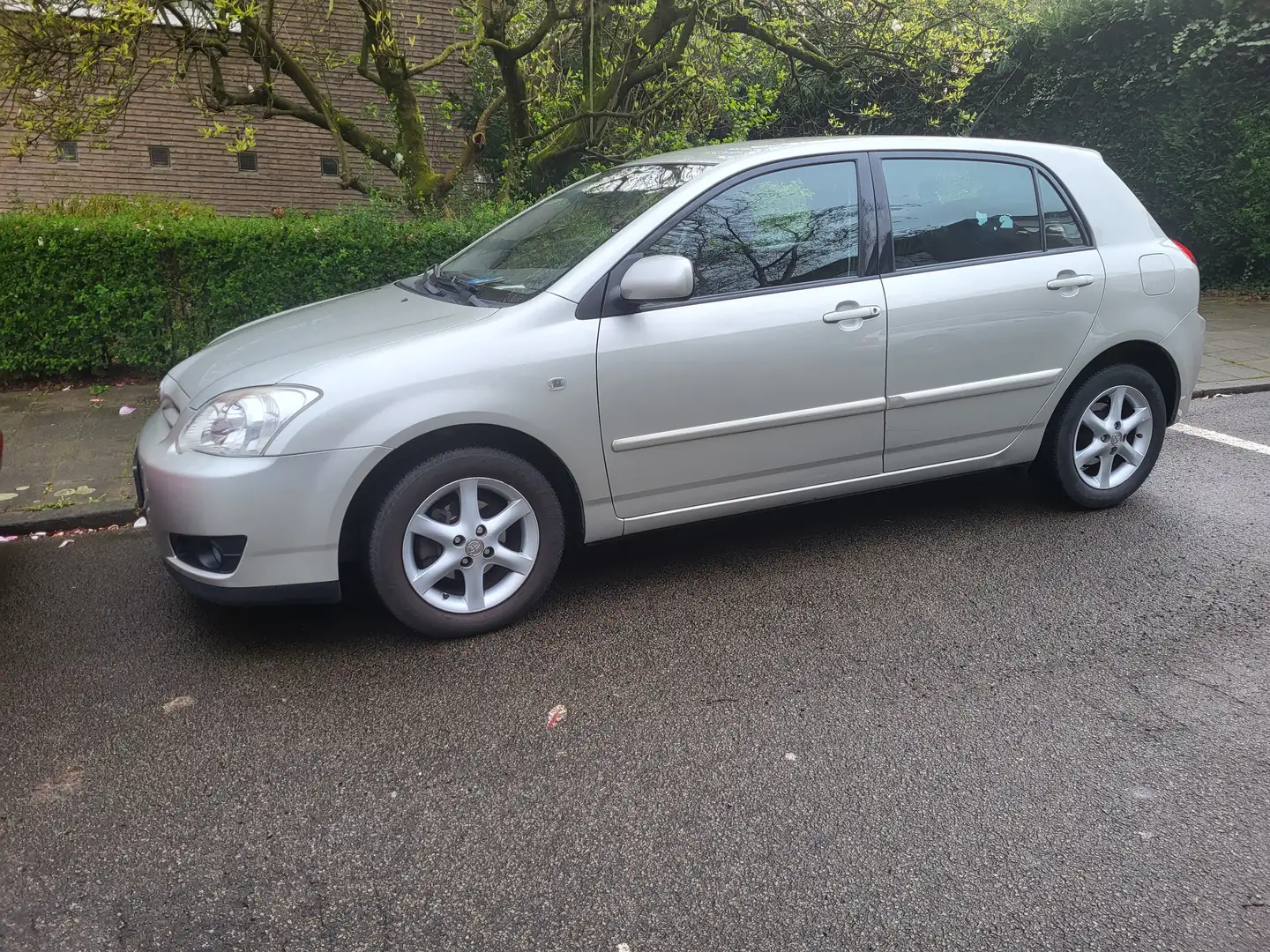 Toyota Corolla 1.6i VVT-i 16v Linea Sol Argent - 2