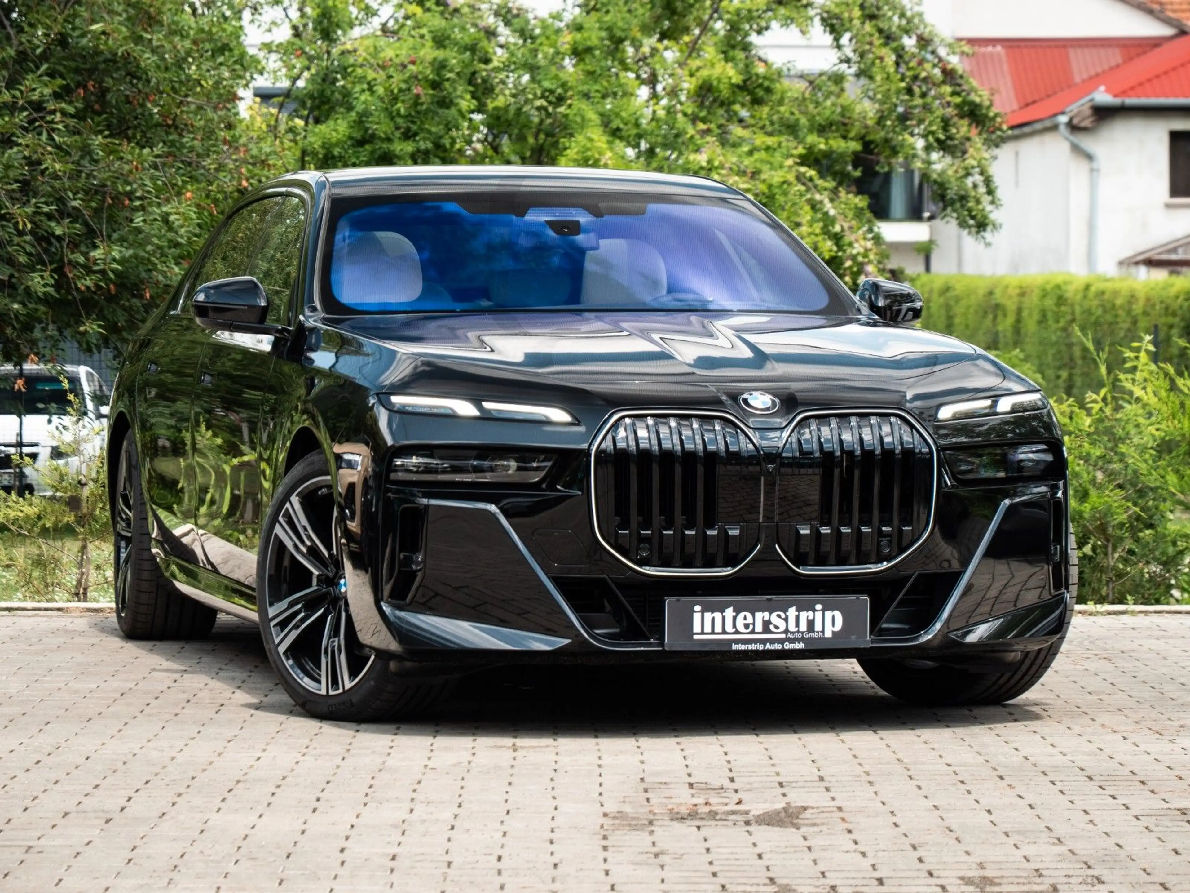 BMW 740 d M SPORT PRO.INDIVIDUAL.MASSAGE.SKY.5/100 — photo 3