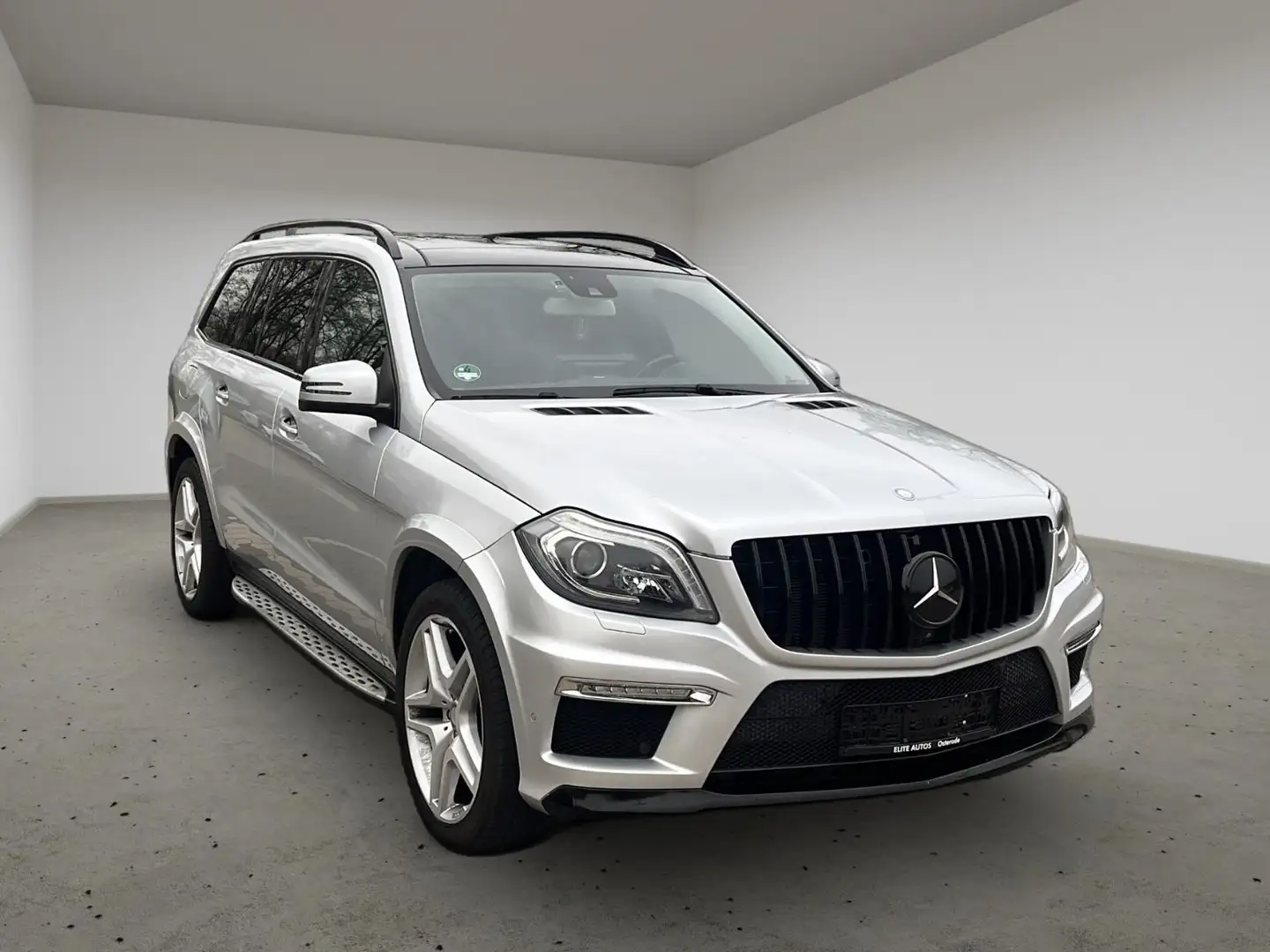 Mercedes-Benz GL 500 AMG-Paket **TOP*Tüv NEU*8-fach Alufelgen* Plateado - 2
