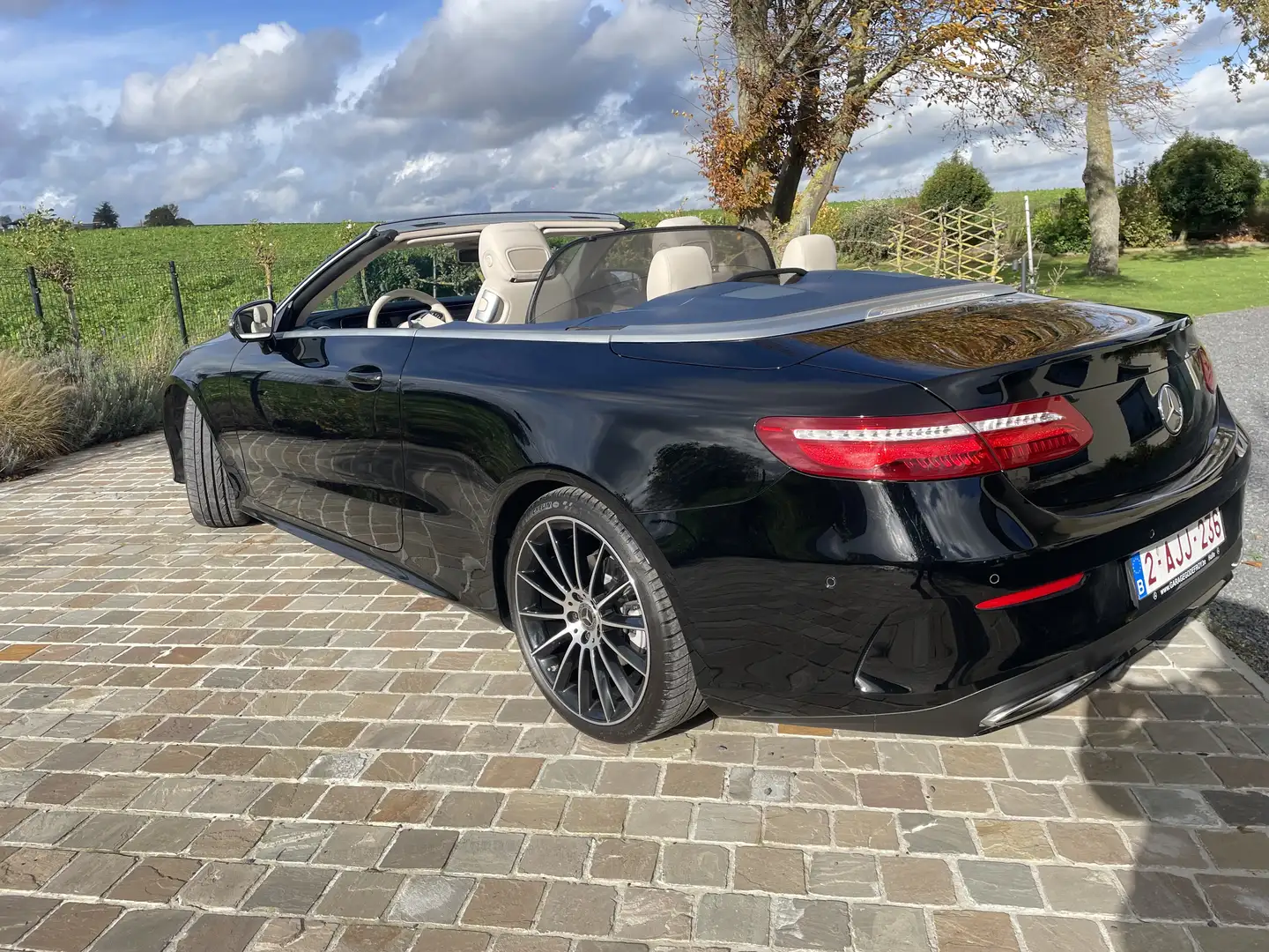 Mercedes-Benz E 200 ETAT CONCOURS !!!! Zwart - 2