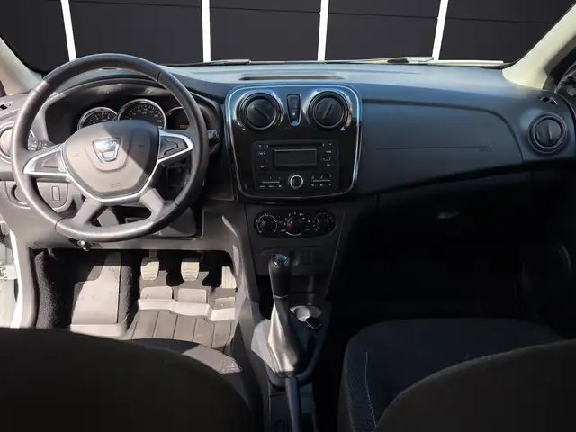 Dacia Sandero view 11