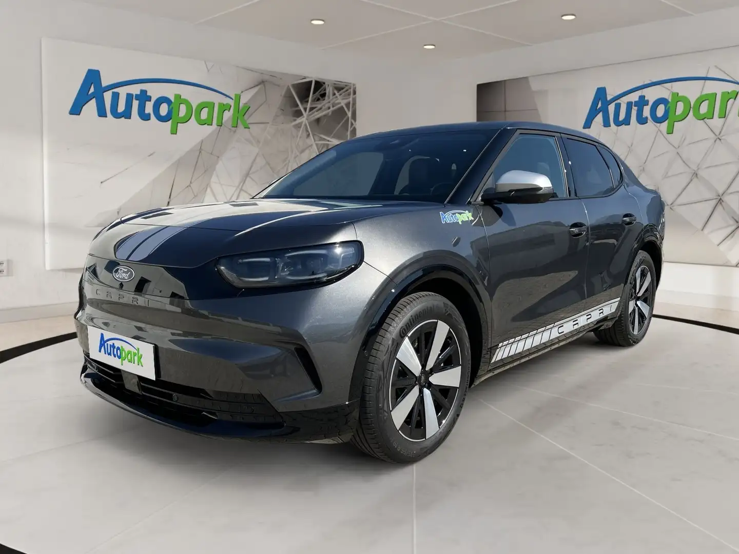 Ford Capri Extenden Range 210kW RWD Grau - 1