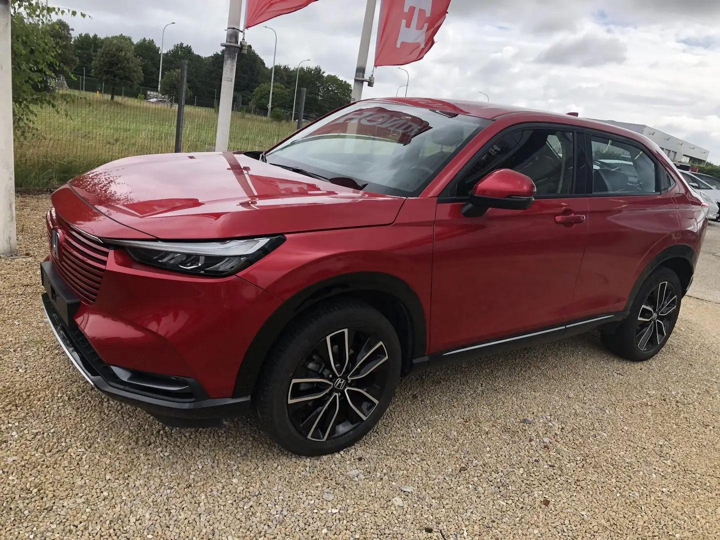 Honda HR-V HR-V e:HEV 1.5 i-MMD Hybrid Advance crvena - 1