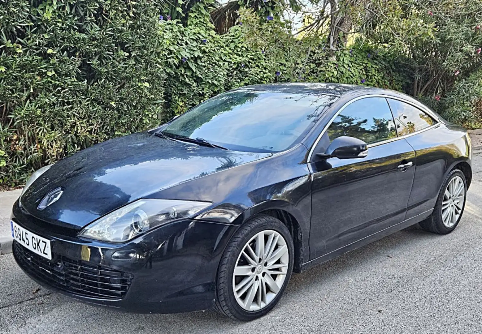 Renault Laguna Coupé 2.0dCi 175 Gri - 1