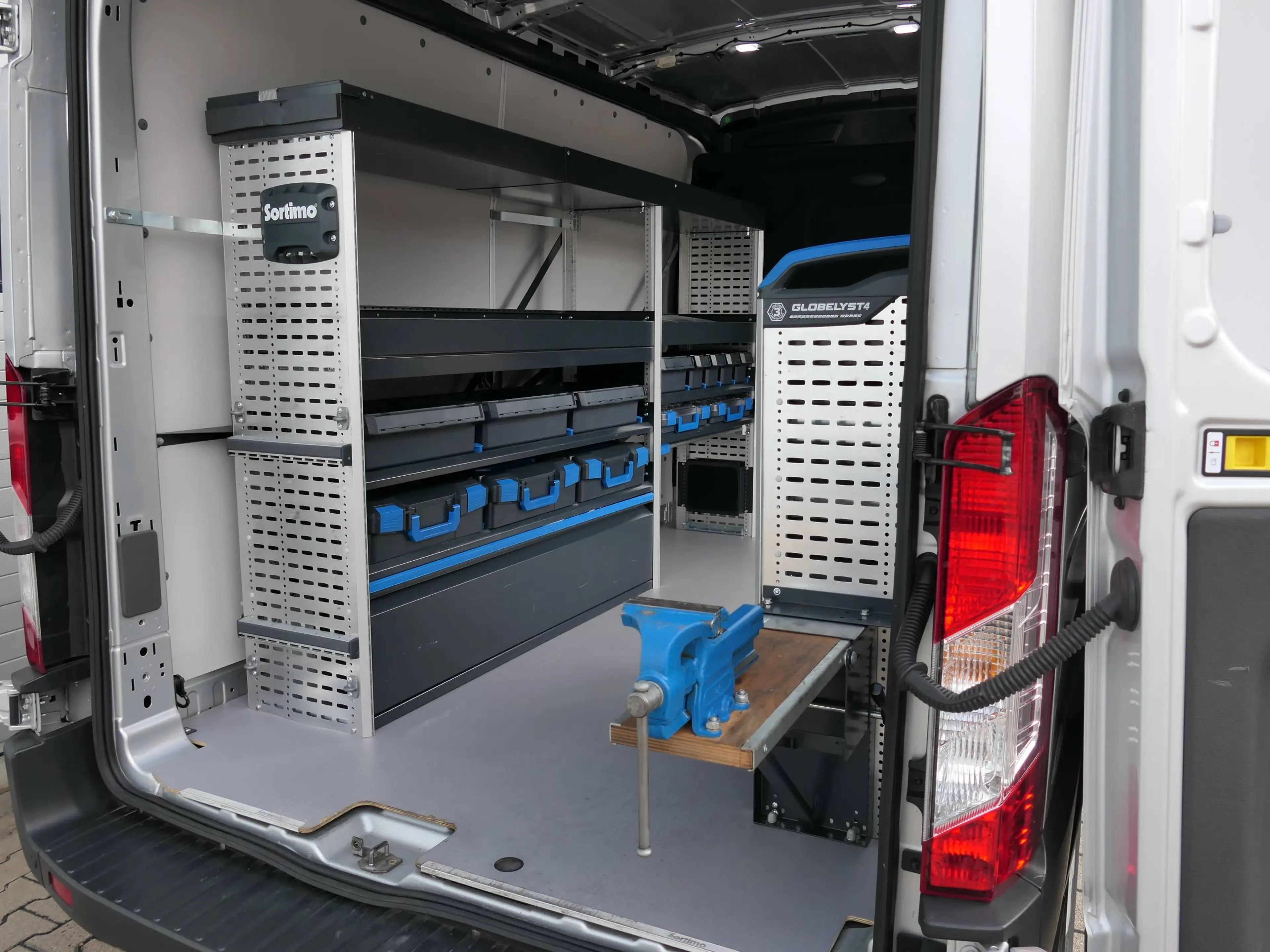 Ford Transit 350 L2 Limited SORTIMO AHK Stand+Sitzheizung Navi — photo 11