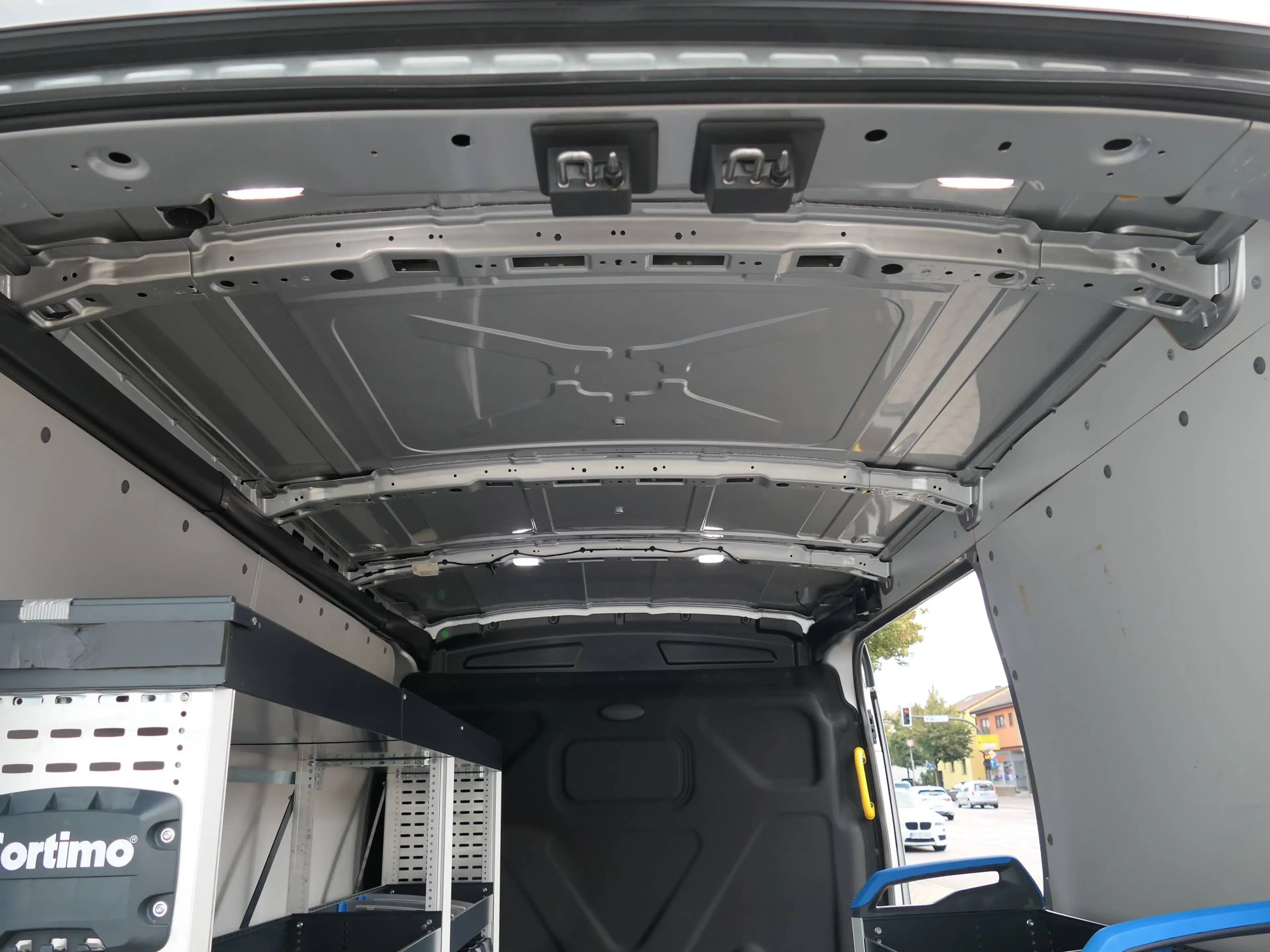 Ford Transit 350 L2 Limited SORTIMO AHK Stand+Sitzheizung Navi — photo 13