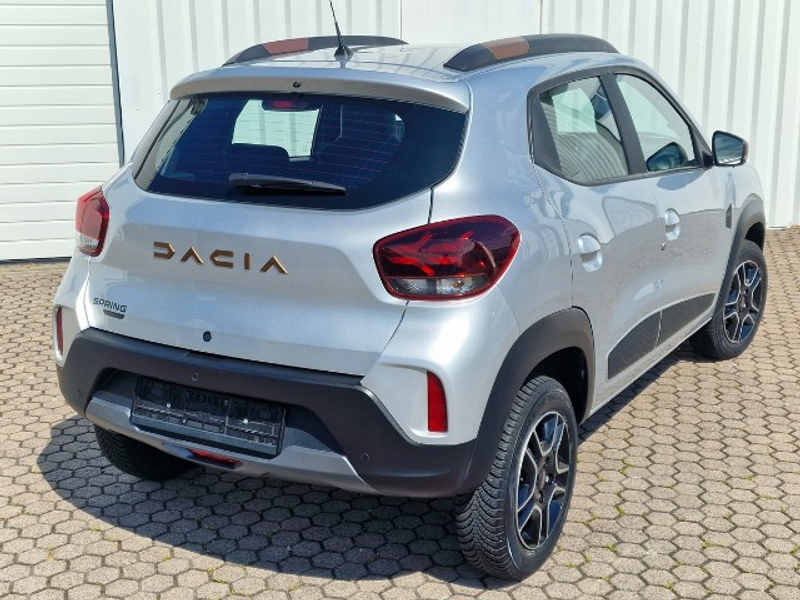 Dacia Spring Extreme Electric 65*Navi*CCS — photo 8