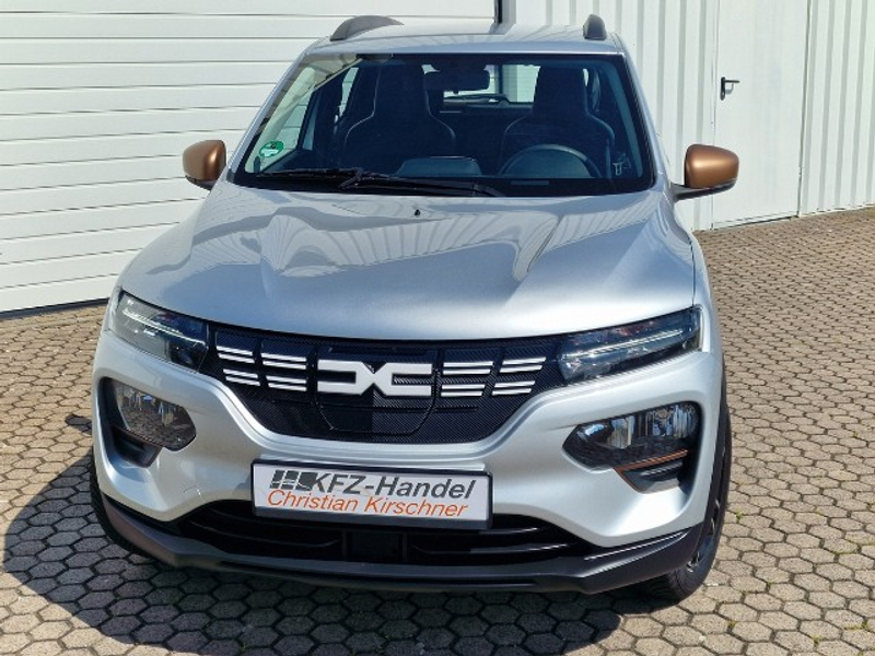 Dacia Spring Extreme Electric 65*Navi*CCS — photo 3