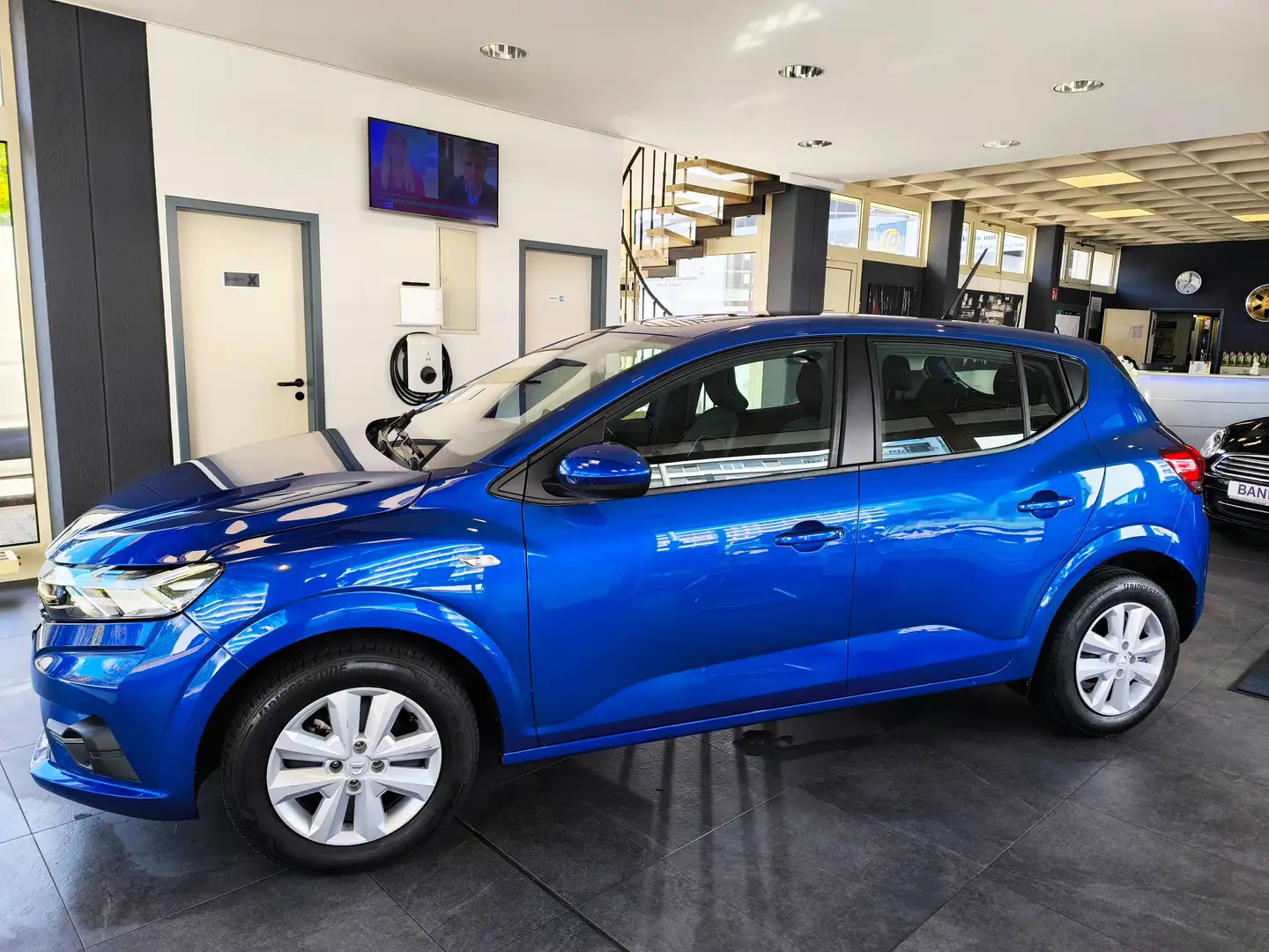 Dacia Sandero Comfort.-Klima.-PDC.-Bluet.-Temp.-Media Display Blau - 2