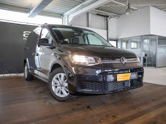 Volkswagen Caddy view 3