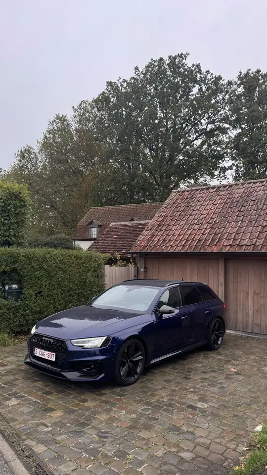 Audi RS4