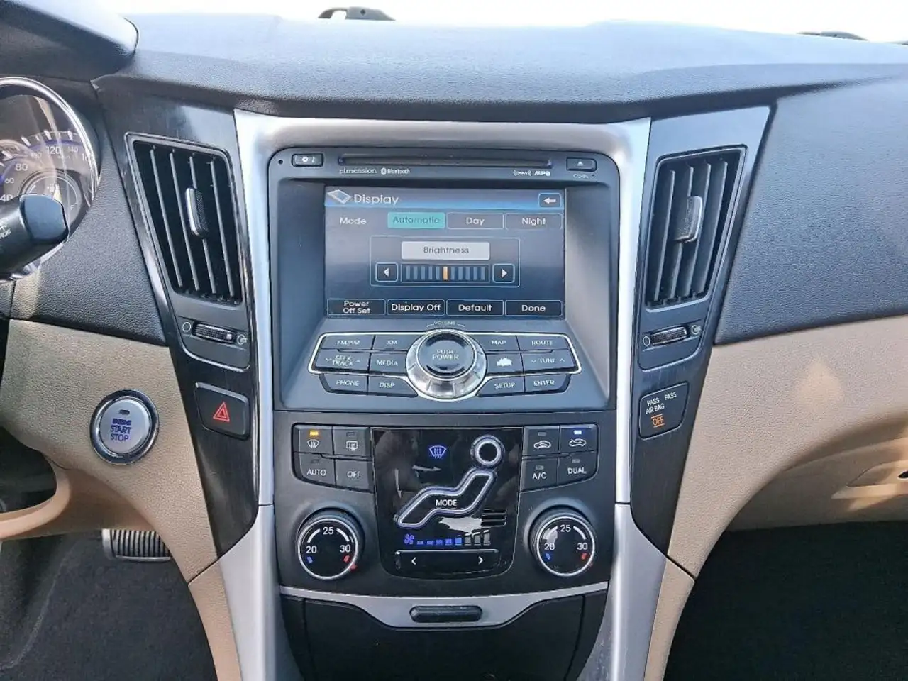 Hyundai SONATA снимка Hyundai SONATA
