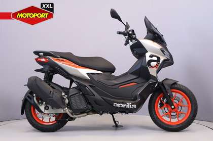 Aprilia SR GT 200 SPORT