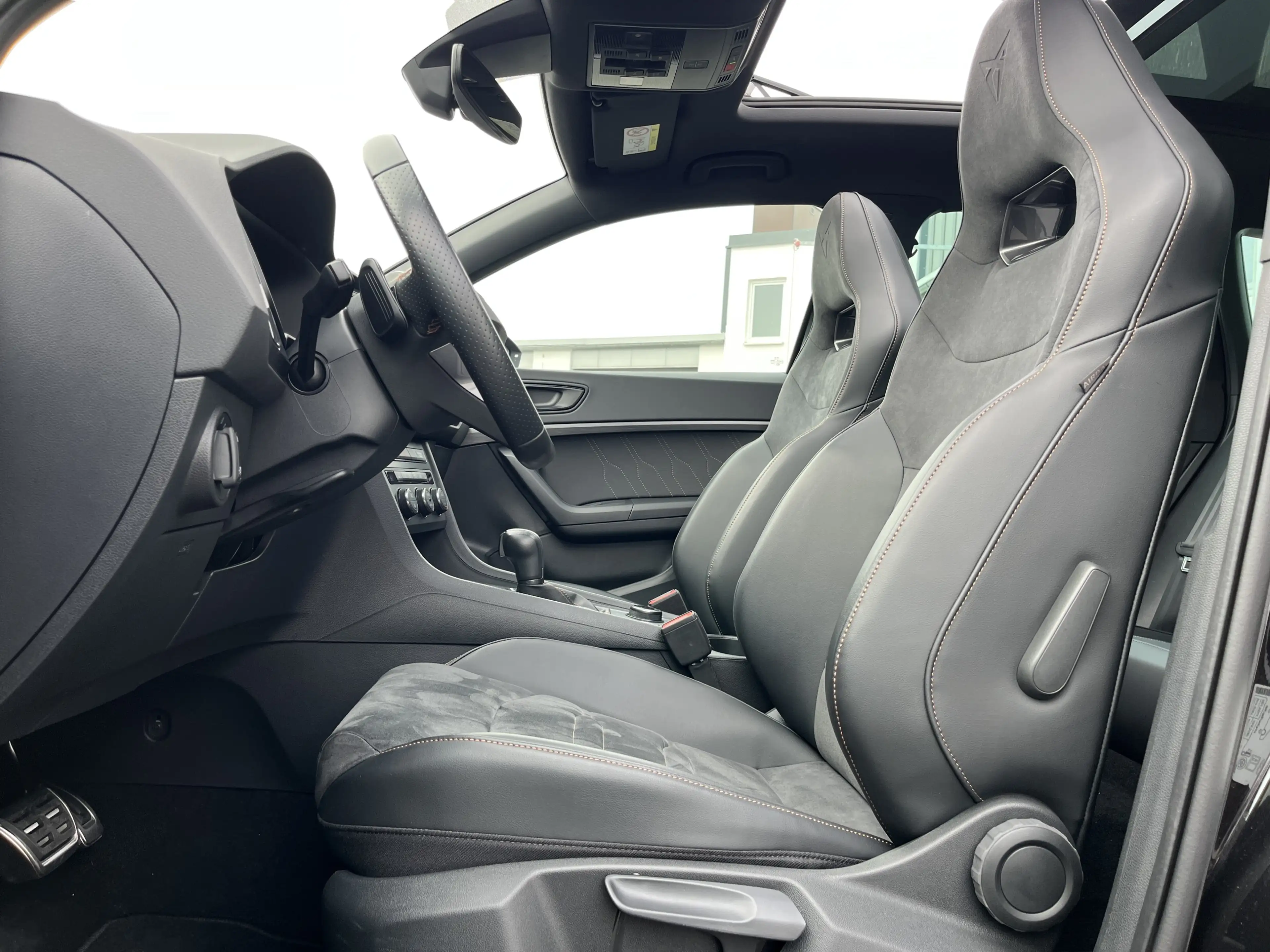 CUPRA Ateca 2.0 TSI DSG 4Drive VZ 185€ m.20% Anz. PANO Navi — photo 13