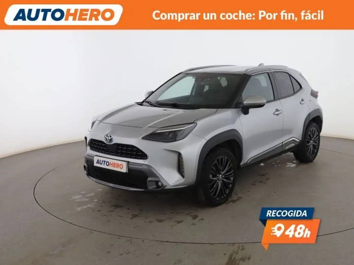 Toyota Yaris Cross 1.5 Hybrid AWD-i Adventure Gris - 1