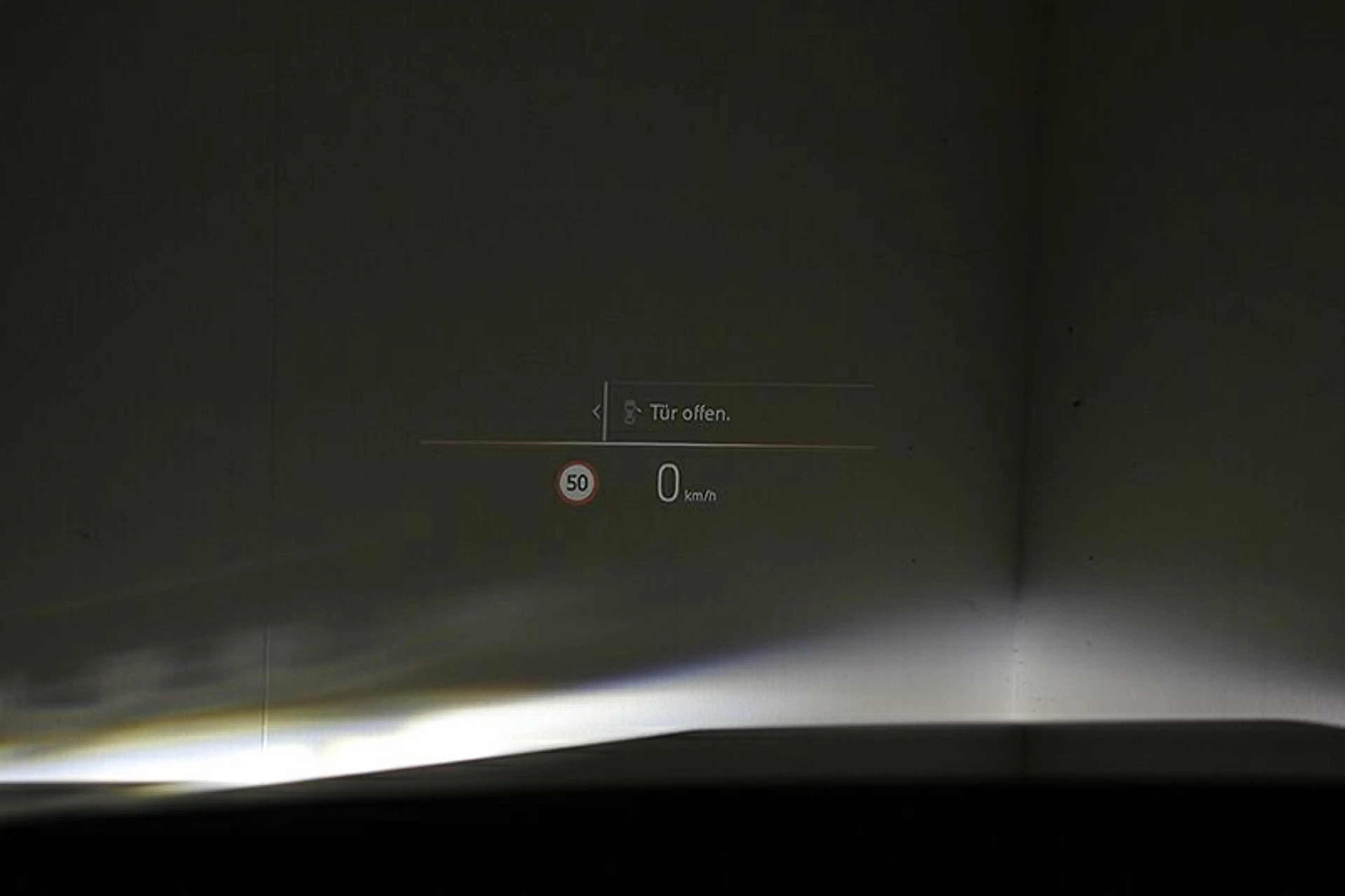 BMW iX xDrive50 Sportpaket AHK ACC Laser H&K HuD — photo 12