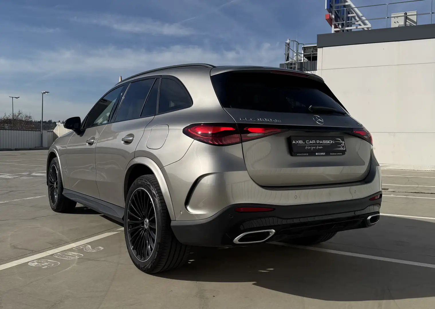 Mercedes-Benz GLC 300 300de 4Matic - 2