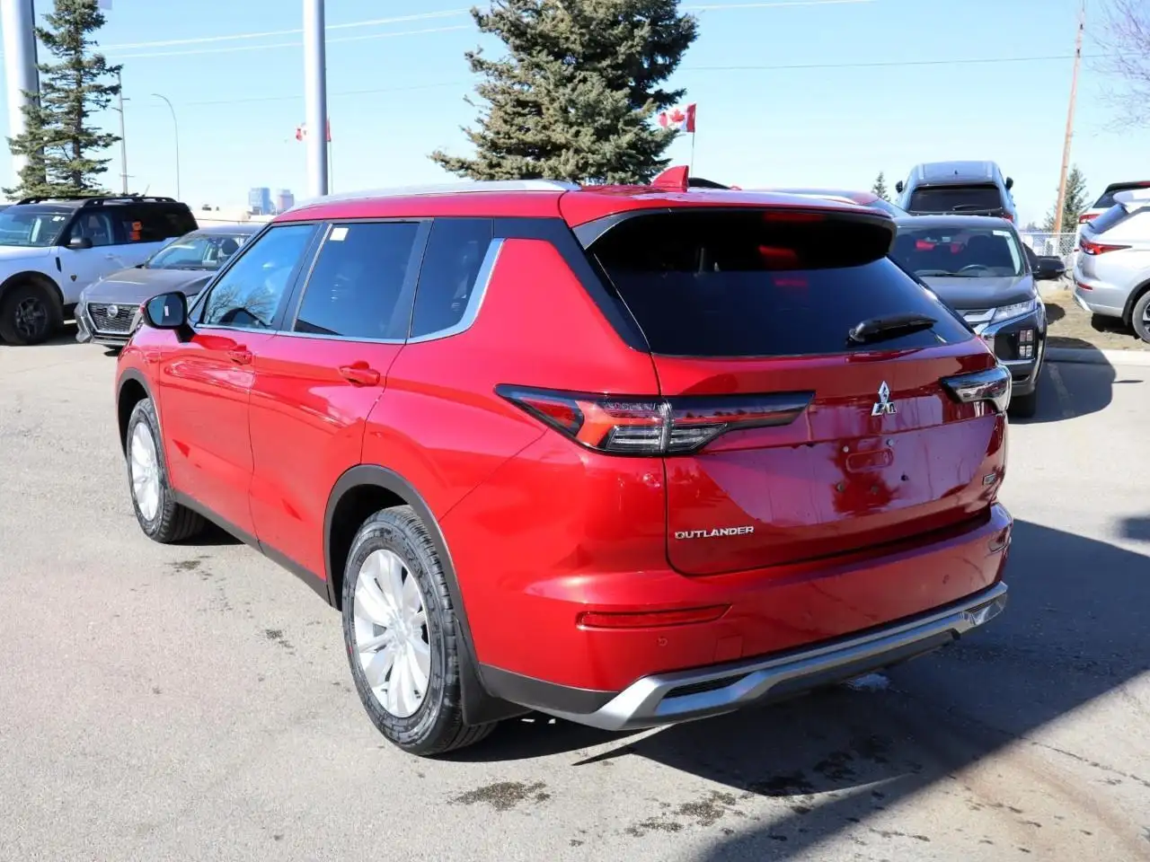 Mitsubishi Outlander photo Mitsubishi Outlander