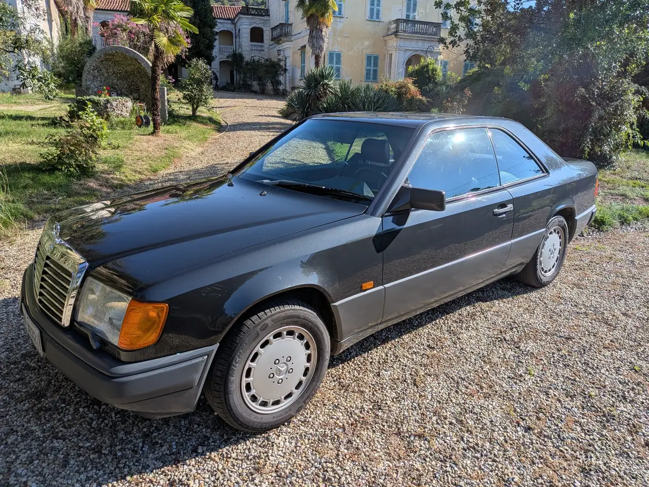 Mercedes-Benz CE 300, foto 1