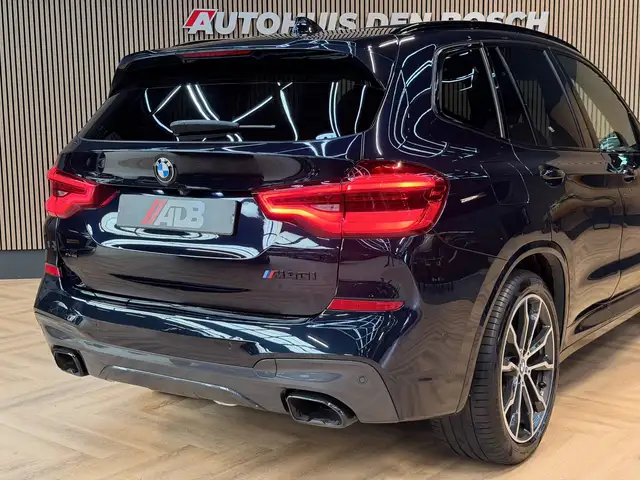 BMW X3 view 22