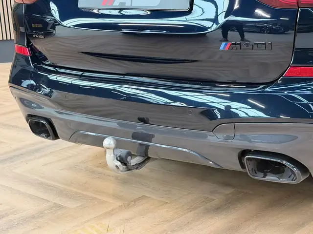 BMW X3 view 23