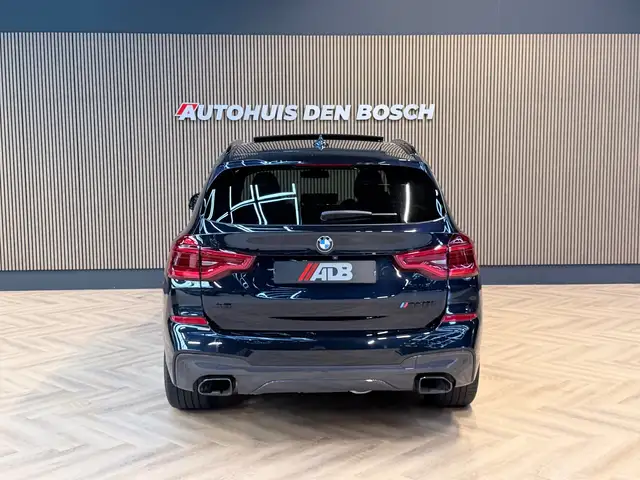 BMW X3 view 24