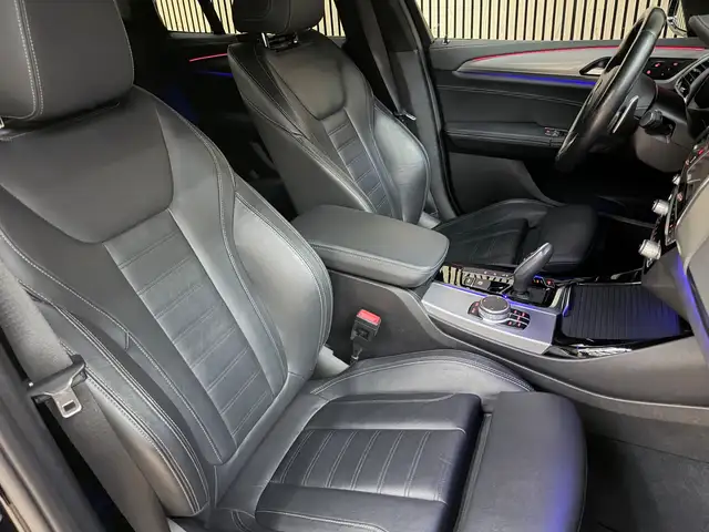 BMW X3 view 6