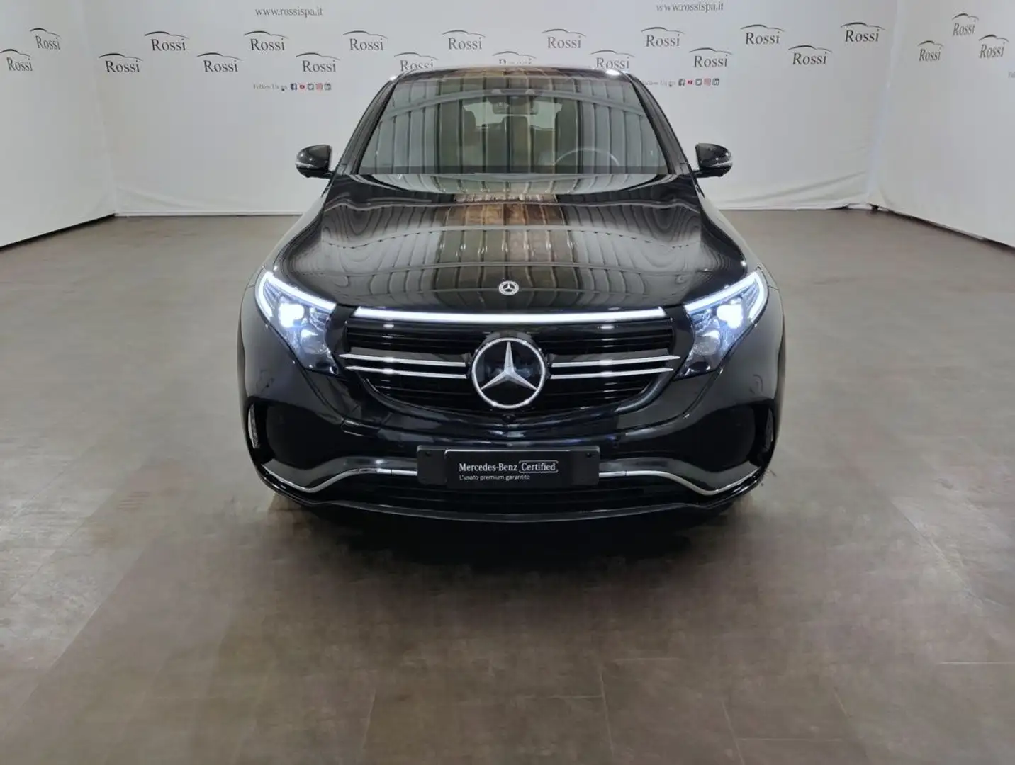 Mercedes-Benz EQC 400 Premium 4matic Fekete - 1