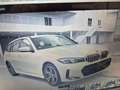 BMW 330 i Touring xDrive M Sport Weiß - thumbnail 4