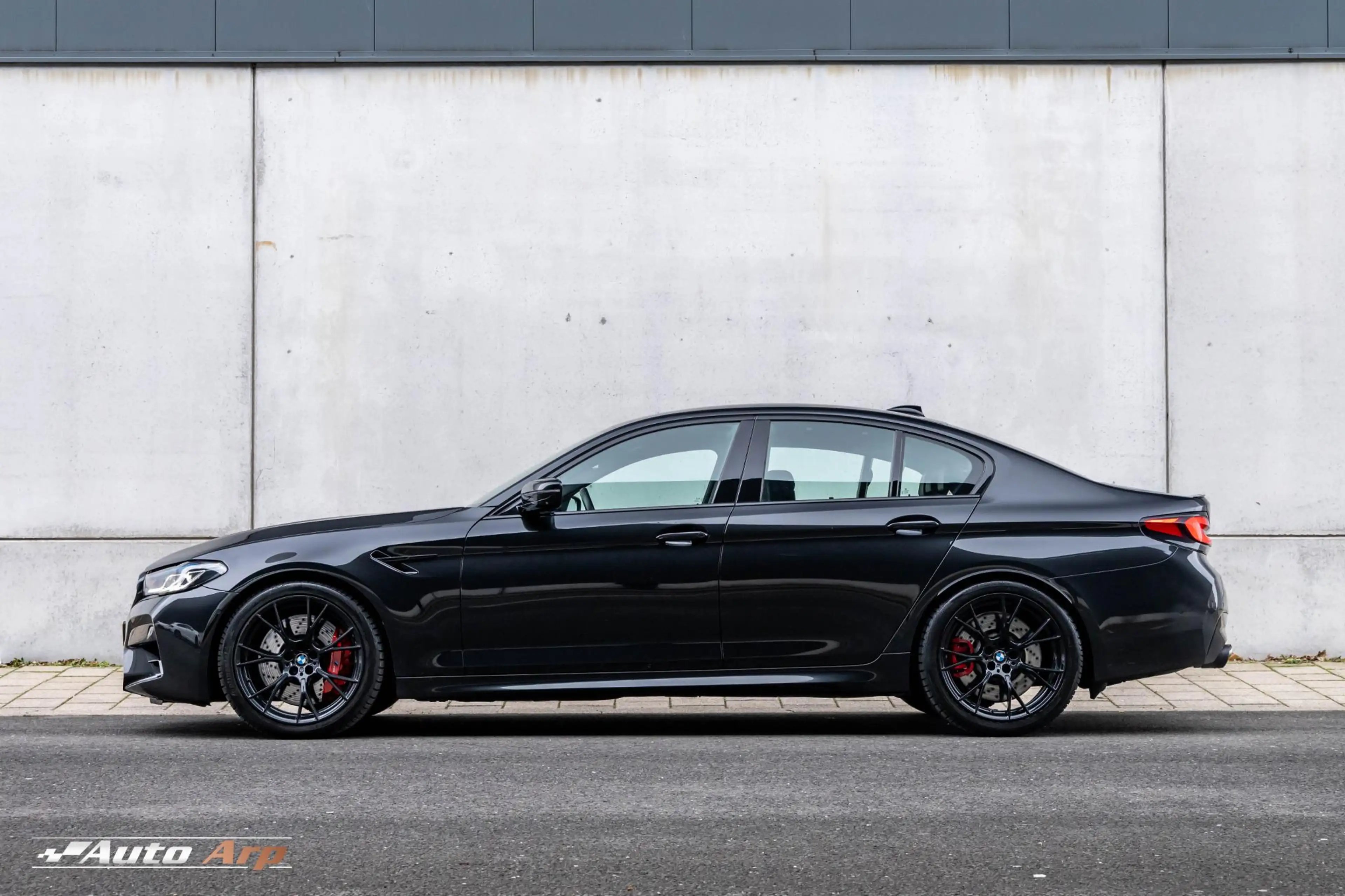 BMW M5 5-serie Competition — photo 7