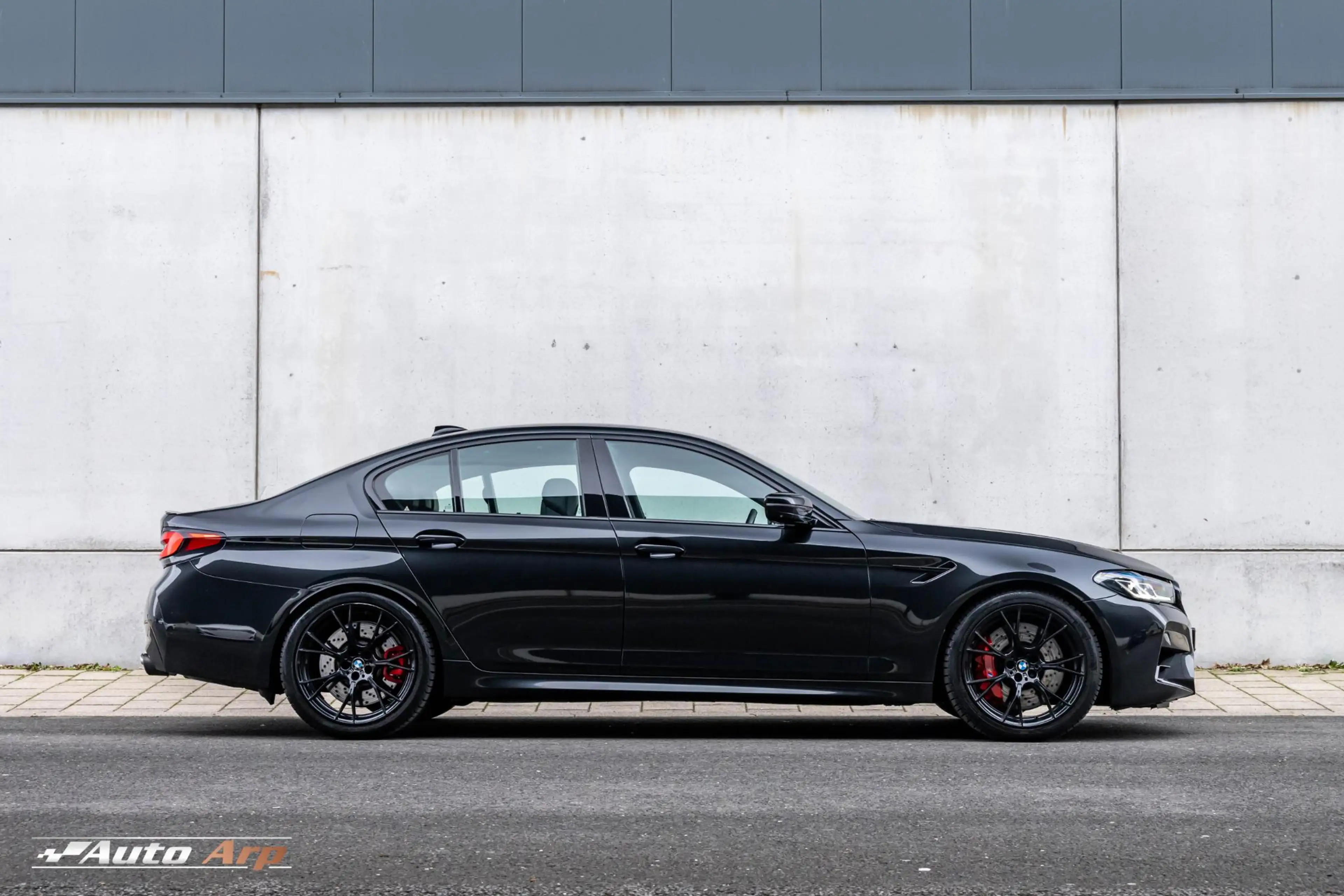 BMW M5 5-serie Competition — photo 2