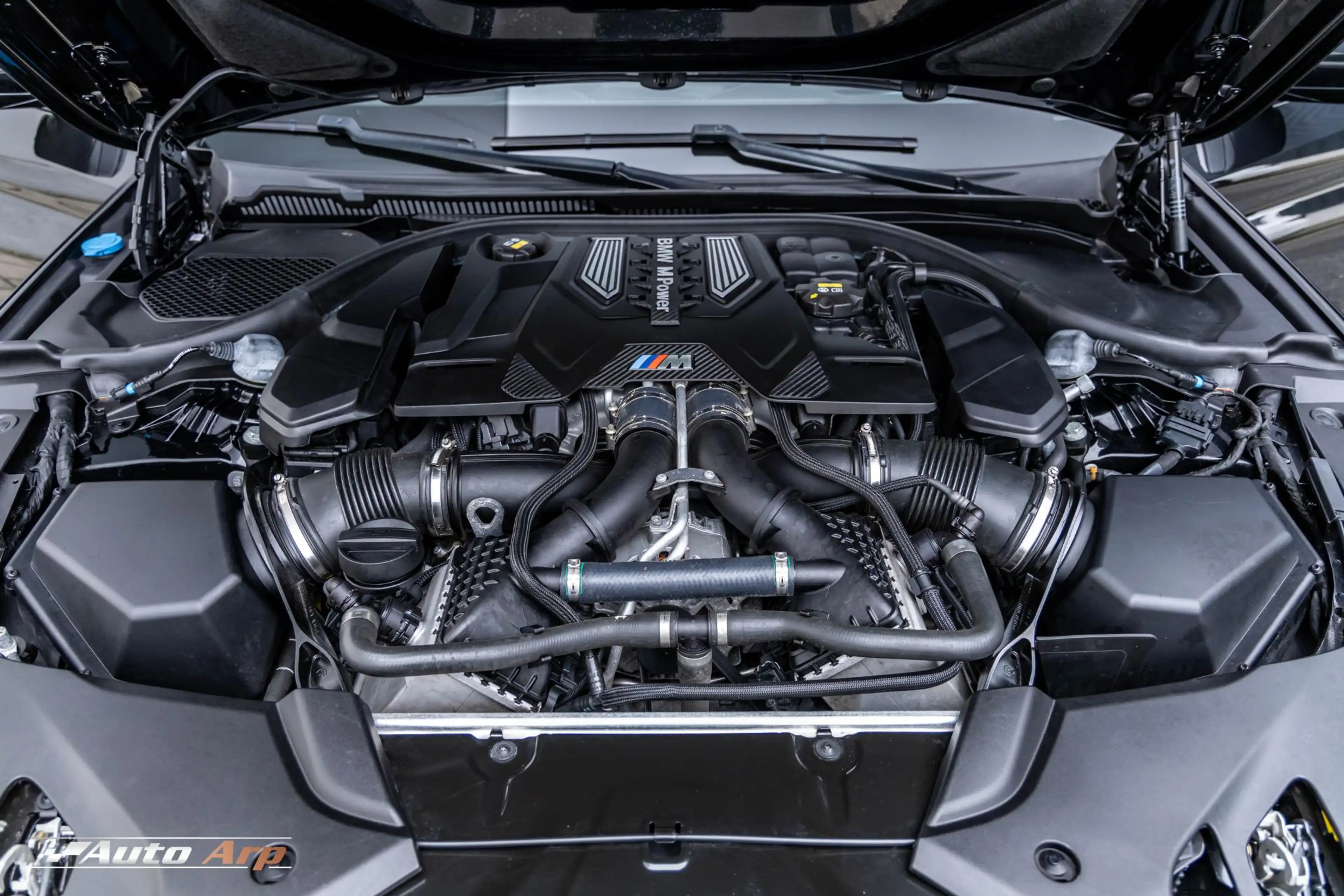 BMW M5 5-serie Competition — photo 15