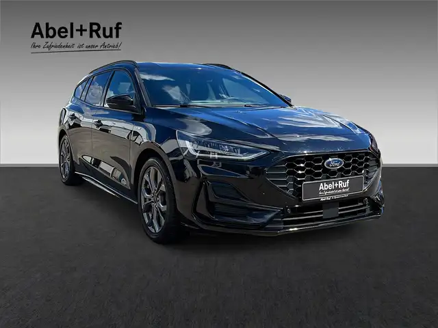 Ford Focus view 6