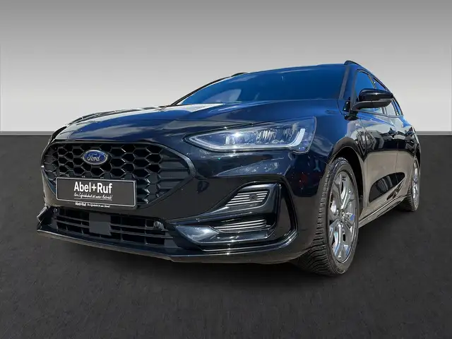 Ford Focus view 3