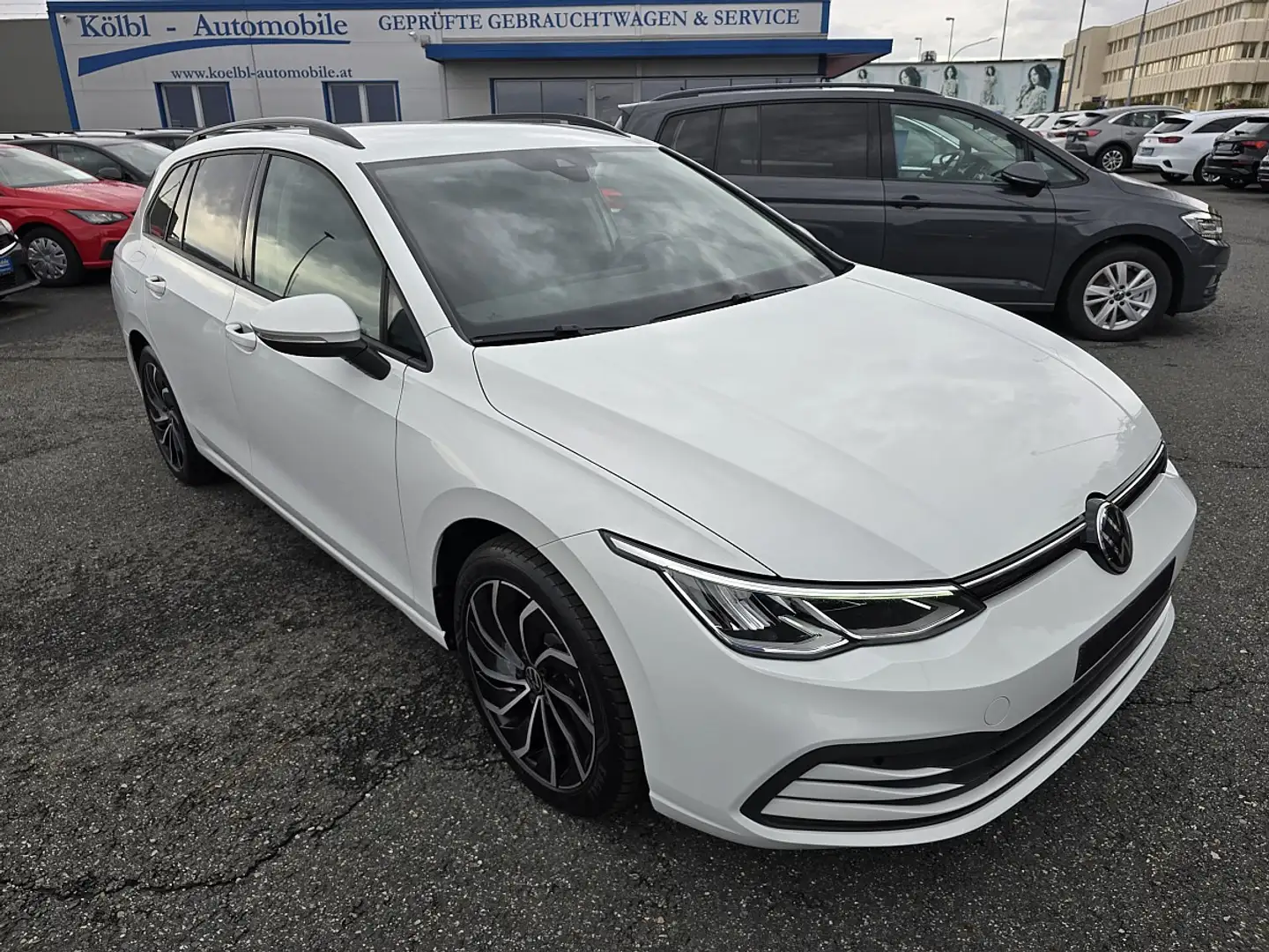 Volkswagen Golf Variant 2,0 TDI Life DSG Blanc - 1