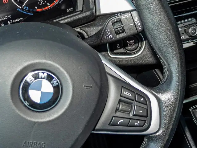 BMW 2 Series view 13